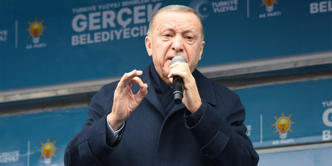 Cumhurbaşkanı Recep Tayyip Erdoğan, emekliye 3 bin TL bayram ikramiyesi verileceğini söyledi.