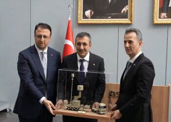 Cevdet Yılmaz ASELSAN'ı ziyaret etti