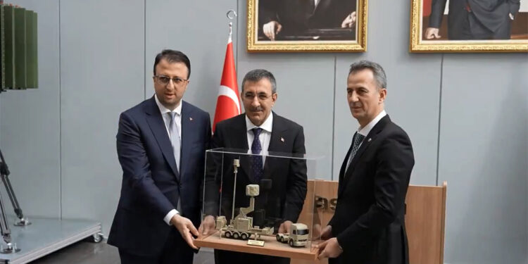 Cevdet Yılmaz ASELSAN'ı ziyaret etti