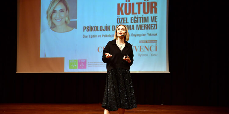 Ceyda Düvenci: Ruhsal güçlenme için psikolojik destek şart