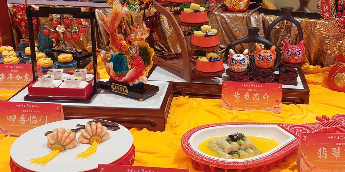 Çinliler 'Ejderha Yılı'na İstanbul'da merhaba dedi