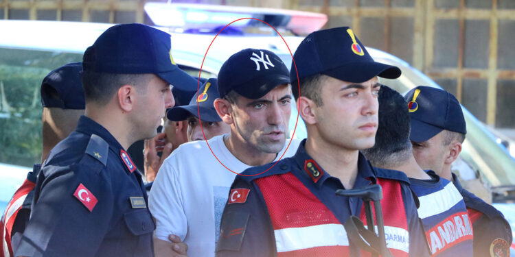 Çocukken cinsel istismarına uğradığı köylüsünü öldürdü