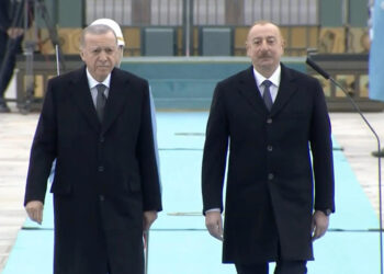 Cumhurbaşkanı Erdoğan, Aliyev'i resmi törenle karşıladı