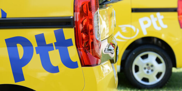 Deprem bölgesinde PTT kargolarına yüzde 30 indirim