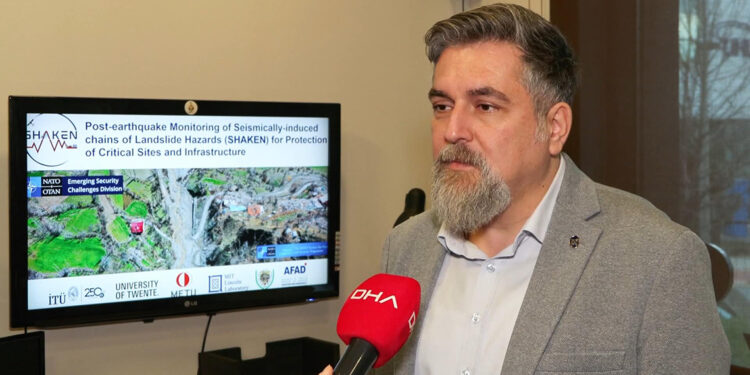 Depremin ikincil etkilerinden biri heyelanlar