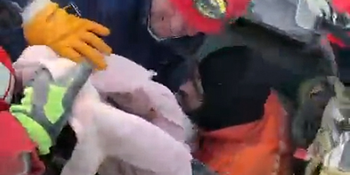 Depremzede Büşra, avukat olup hakkını savunmak istiyor