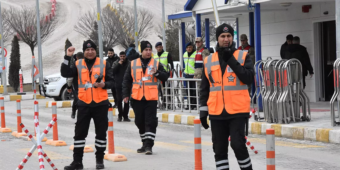 Maden sahasında yeni kaymalar yaşanıyor