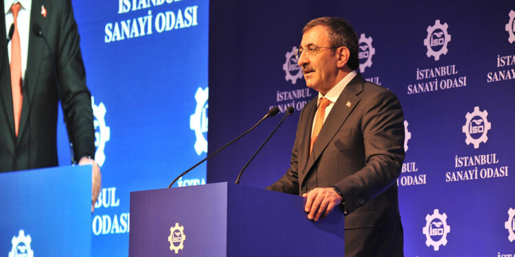 Enflasyonda aylık bazda düşüşleri kademeli olarak göreceğiz