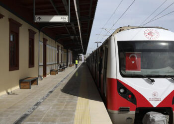 Erdoğan, Sirkeci-Kazlıçeşme Raylı Sistem Hattı'nı açtı