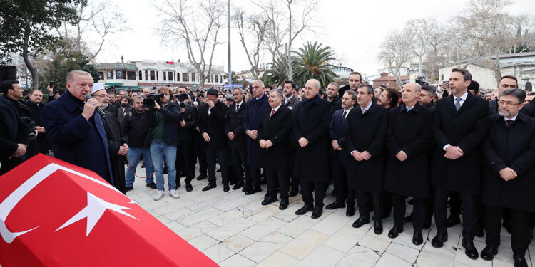 Erdoğan, Yazar Alev Alatlı'nın cenaze törenine katıldı