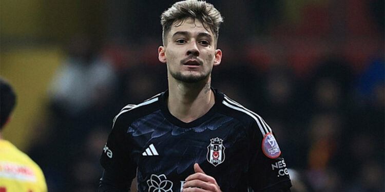 Taraftarımızın önünde oynamak benim için hayalin gerçekleşmesi