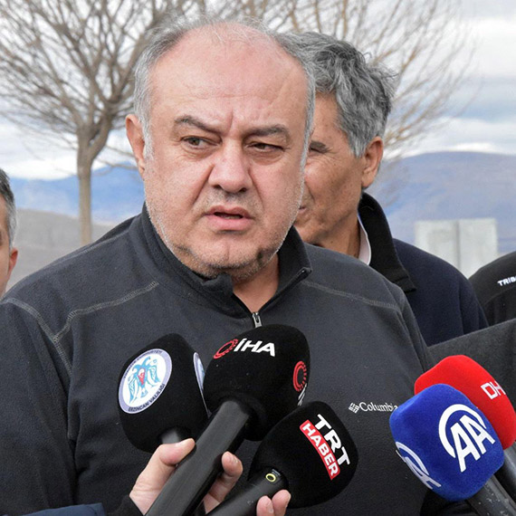 Erzincan'a giden akademisyenler bilgi verdi; Siyanür sızıntısı var