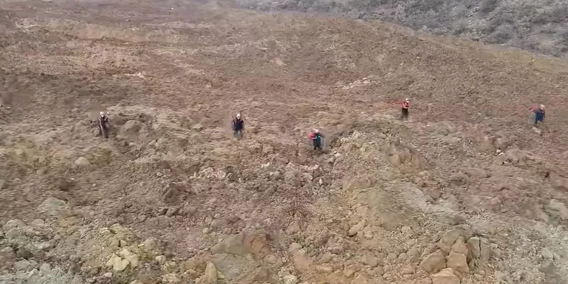 Erzincan'da acı bekleyiş; 'yaşayan biri yok, birbirimizi kandırmayalım'