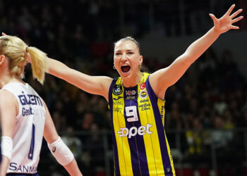 Fenerbahçe Opet CEV Şampiyonlar Ligi'nde yarı finalde