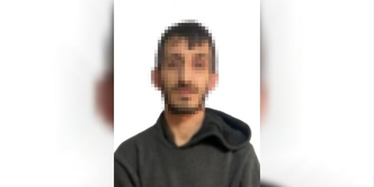 Fatih'te benzin döküp marketi yakmaya çalışan şüpheli tutuklandı