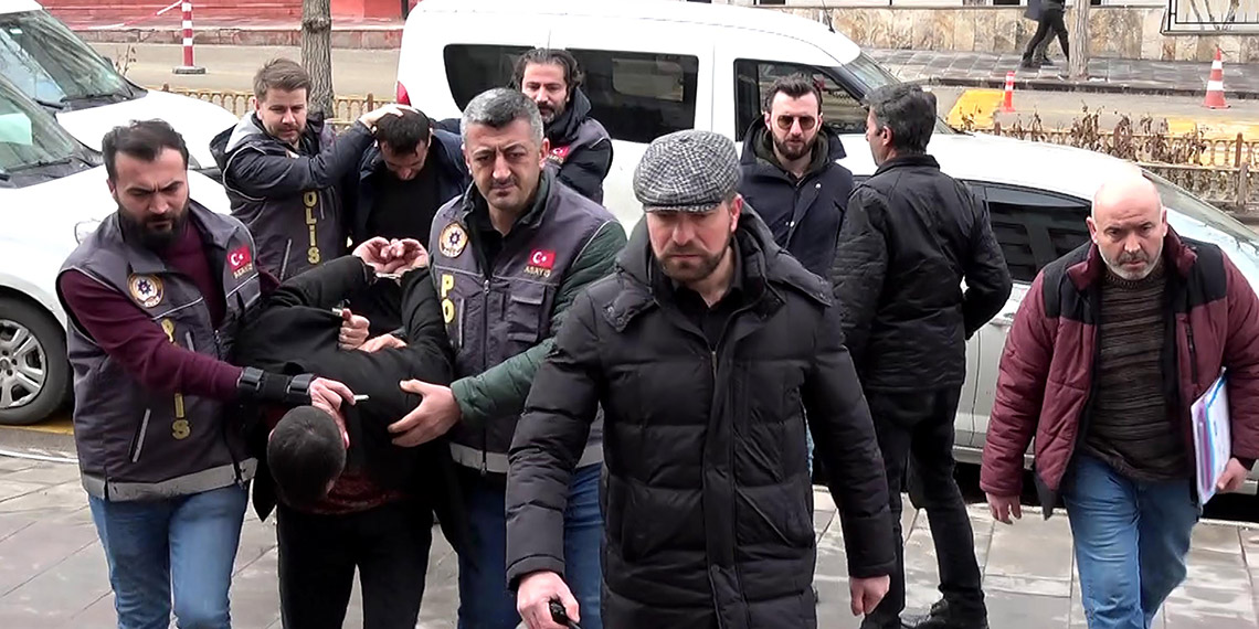 Firari eşinin vurduğu Elif, yaşam savaşını kaybetti