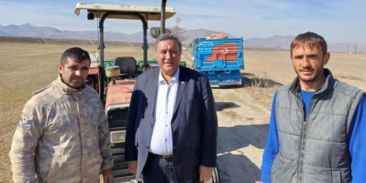 Sütün üretici ve market arasındaki fiyat farkı 3 katına çıktı