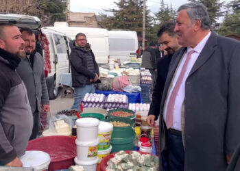 Vatandaş peynirin yanına yaklaşamıyor