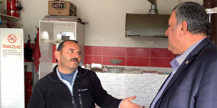 Vatandaşlar hayat pahalılığı ve dur durak bilmeyen zamları şikayet etti