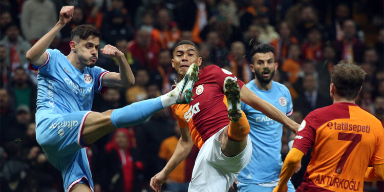 Bu işlerin suçlusu kimse direkt istifa etsin