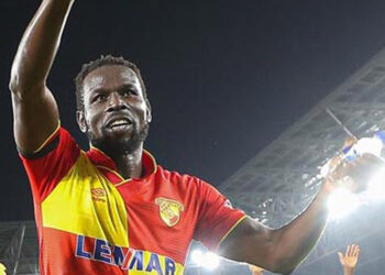 Göztepe'de Mame Diofu listeden çıkarıldı