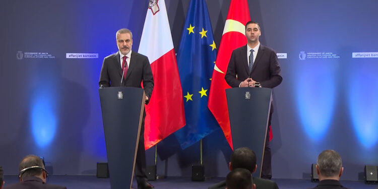 Hakan Fidan Malta'da konuştu