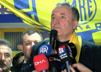 Halil Umut Meler davasında 'rapor bekleme' kararı