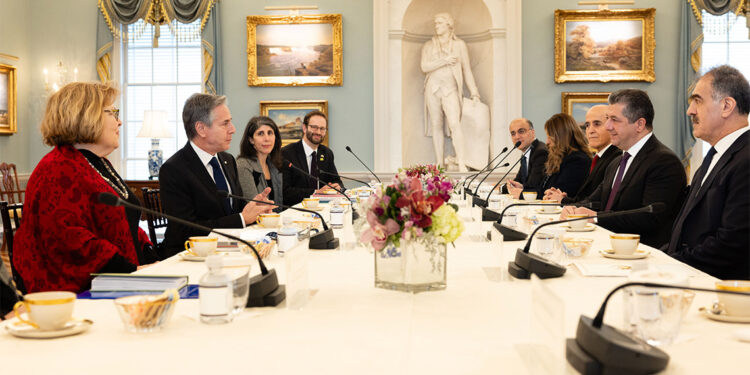 Mesrur Barzani ABD'li senatörlerle görüştü