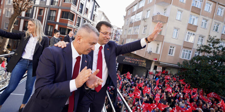Bu acemi adaya İstanbul adaylığı birkaç beden büyük geldi