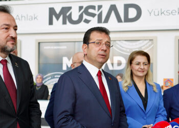 Ekrem İmamoğlu MÜSİAD'ı ziyaret etti