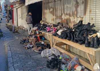 Ayakkabı dükkanında 2 ayda ikinci kez yangın çıktı