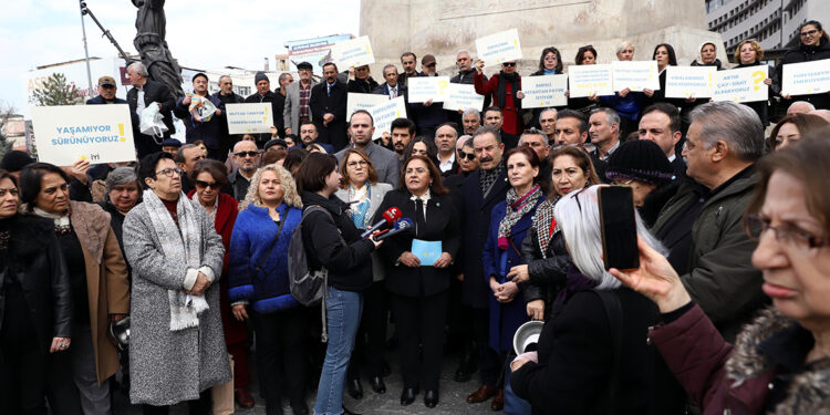 İYİ Partili Yüksel: Emekliye refah payı verilmeli