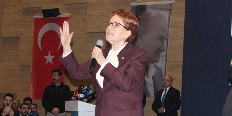 İYİ Parti İzmir adayımız Ümit Özlale'ye 'Evet' diyeceksiniz