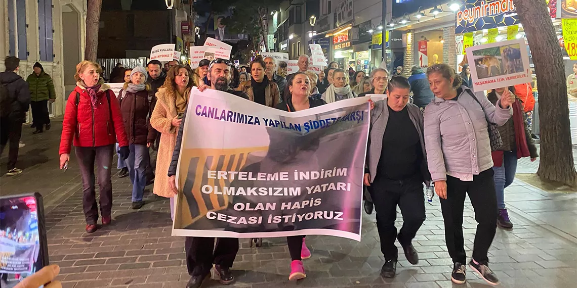 Izmirde istanbulda vahsice oldurulen 13430 - i̇zmir haberleri, i̇stanbul haberleri, yerel haberler - haberton