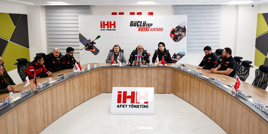 İlk kurtarma eğitimi herkese verilmeli