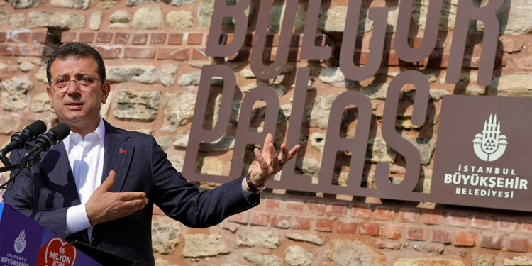 İmamoğlu Bulgur Palas'ın açılışına katıldı