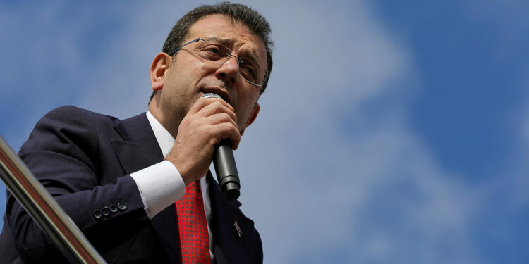 İmamoğlu, Tansu Çiller'i eleştirdi