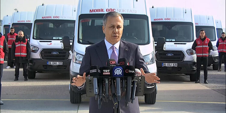 İstanbul'da yakalanan düzensiz göçmen sayısı 80 bin