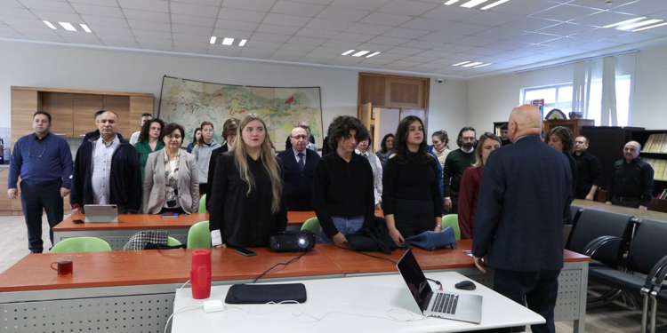 'İstanbul'un Kentsel Dönüşümüne Jeolojik Bakış' paneli düzenlendi