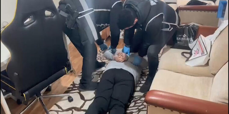 Kafes-46 operasyonlarında 3 organize suç örgütü çökertildi