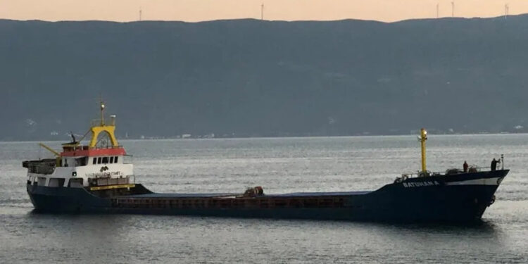 Kayıp 4 mürettebat 9 gündür aranıyor; gemi 4'üncü kez aranacak