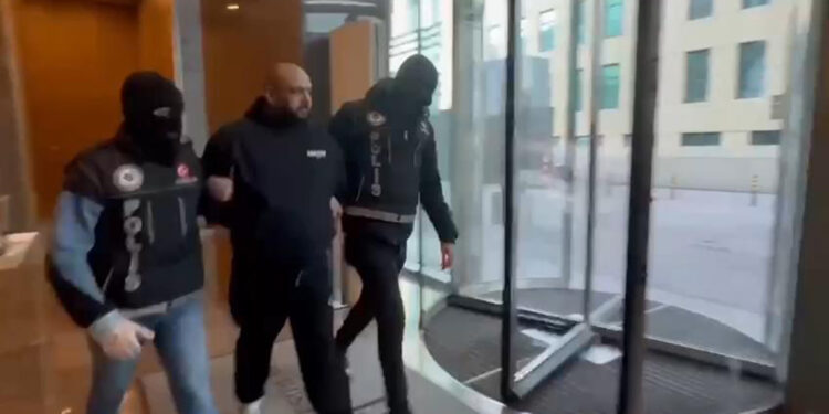 Kırmızı bültenle aranan uyuşturucu kartelinin elebaşı yakalandı