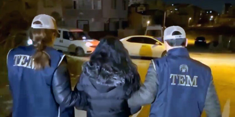 Kocaeli'de terör operasyonu: 11 gözaltı 