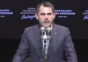 Kurum, 'Asrın Felaketi Anma Programı'nda konuştu