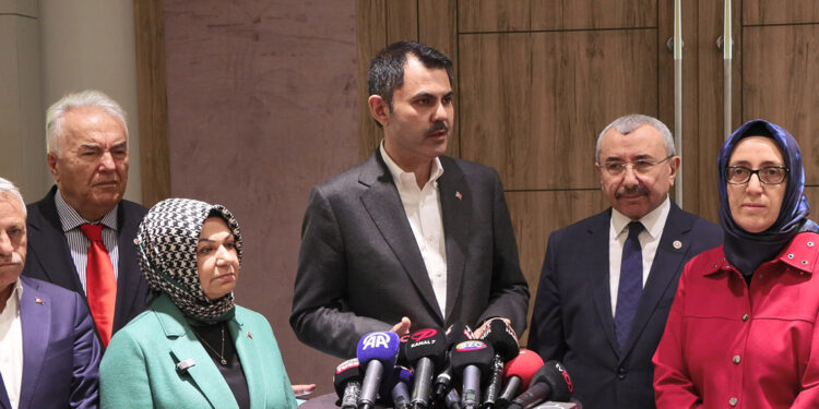 Kurum: Kendisine herhangi bir davet yapılmamış