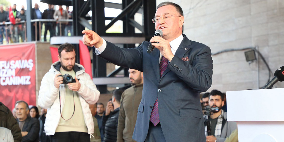 Bizi yalnız bırakanlara Hatay'ımızı teslim etmeyeceğiz