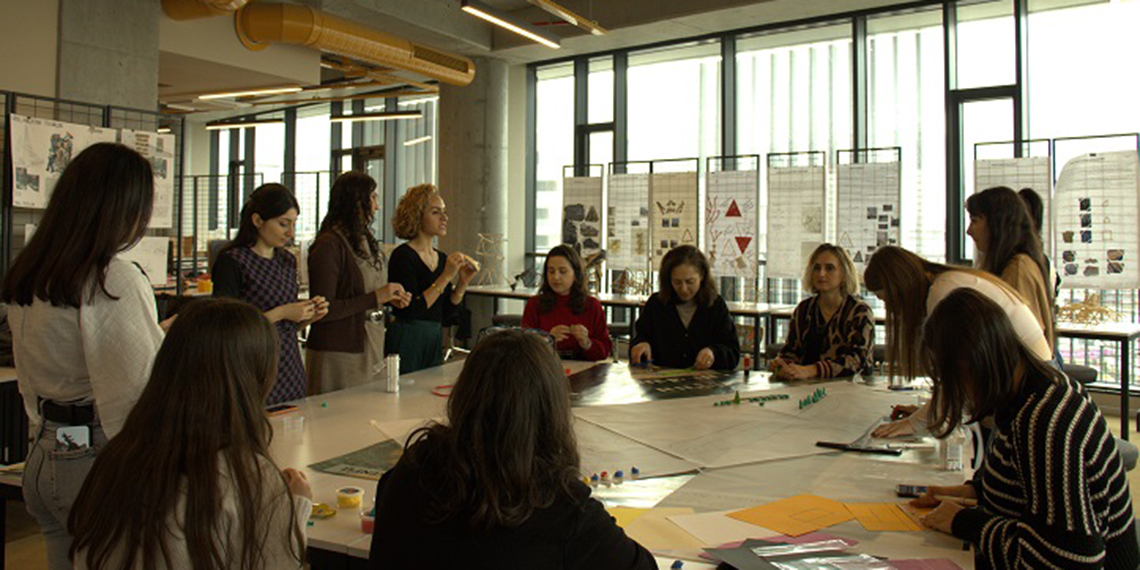 Lise öğrencileri '1 günlüğüne üniversiteli’ oldu