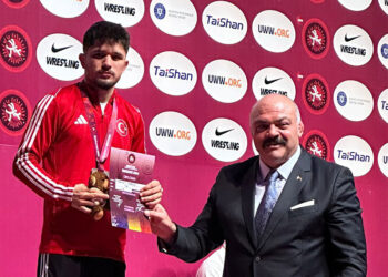 Muhammet Karavuş'tan gümüş, İbrahim Çiftçi'den bronz madalya