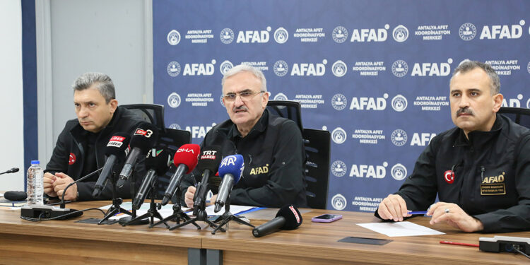 Meteorolojinin Antalya için uyarısı 'yeşil'e döndü