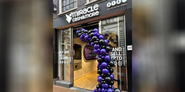 Miracle Cash & More, yeni mağazasını Amsterdam'da açtı